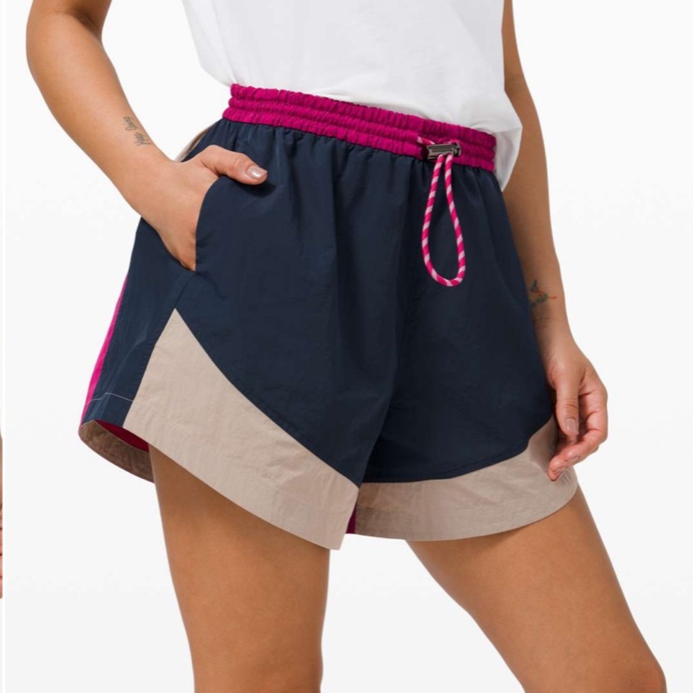 Lululemon Evergreen Short sz 4